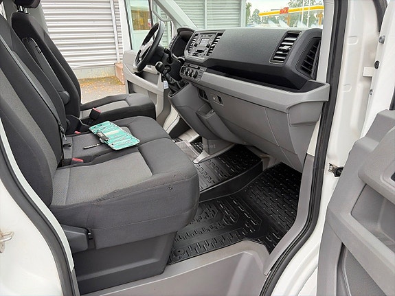 Volkswagen Crafter 16 of 16