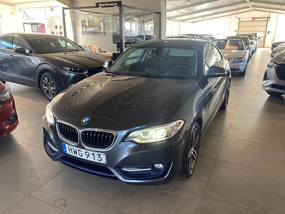 BMW 220i
