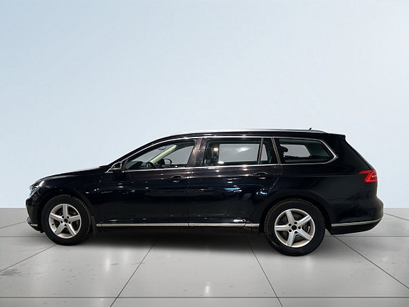 Volkswagen Passat 4 of 5
