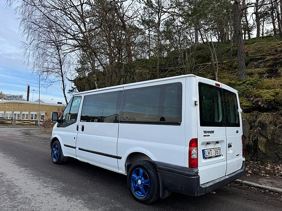 Ford Transit 4 of 5
