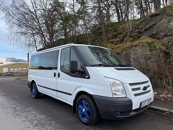 Ford Transit 2 of 5