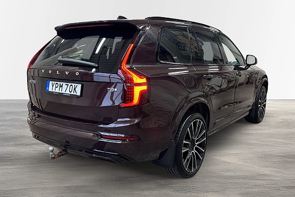 Volvo XC90 3 of 5