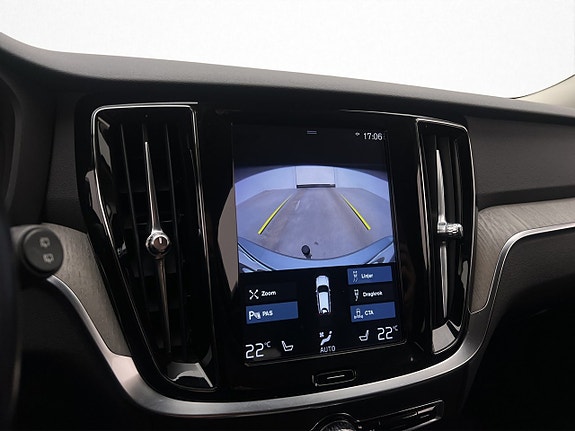 Volvo V60 18 of 30