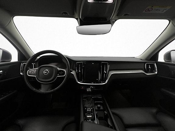 Volvo V60 13 of 30