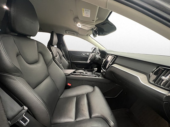 Volvo V60 27 of 30