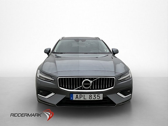 Volvo V60 2 of 30