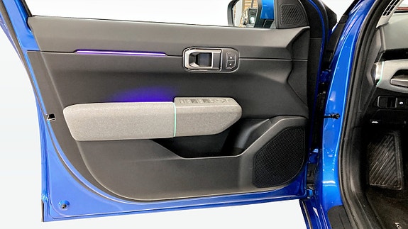 Kia EV4 11 of 17