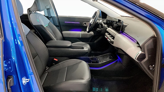 Kia EV4 3 of 17