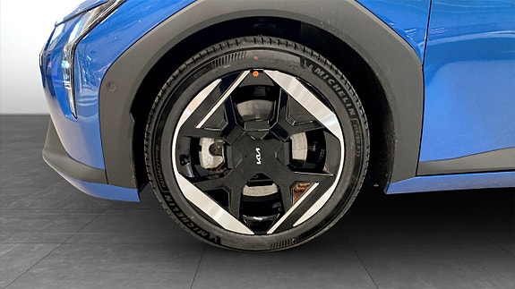 Kia EV4 9 of 17