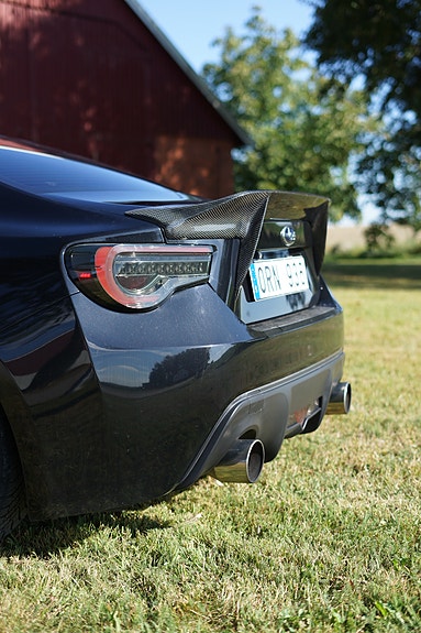 Subaru BRZ 3 of 5