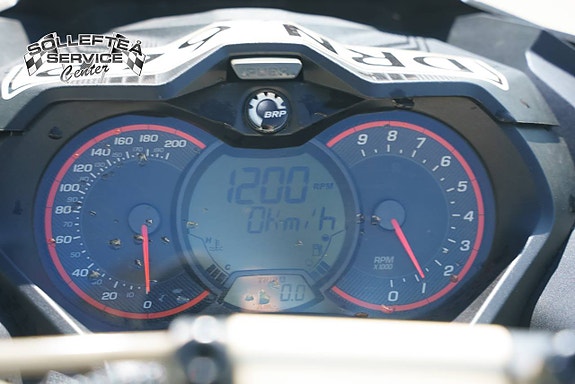 SKI-DOO RENEGADE XRS 850 -19 10 of 10