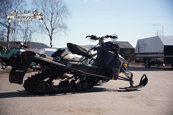 SKI-DOO RENEGADE XRS 850 -19 4 of 10