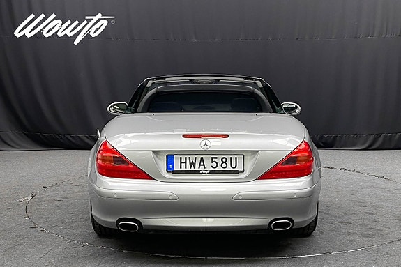 Mercedes-Benz SL500 8 of 21
