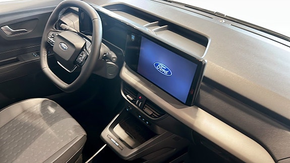 Ford E-Courier 4 of 5