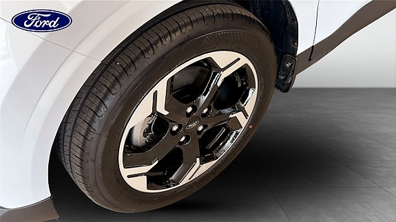 Ford E-Courier 9 of 12