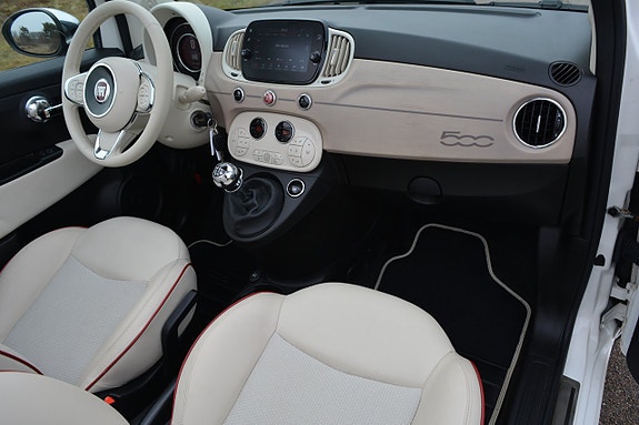 Fiat 500C 27 of 30