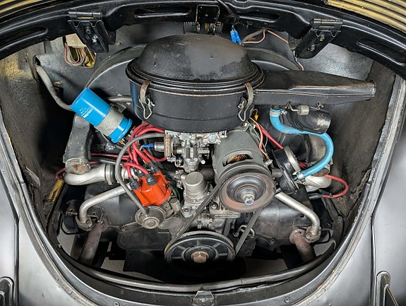 Volkswagen 1303 8 of 9
