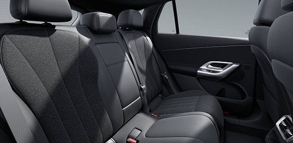 Mercedes-Benz GLC400 7 of 7