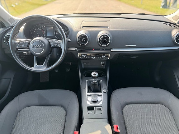 Audi A3 7 of 10