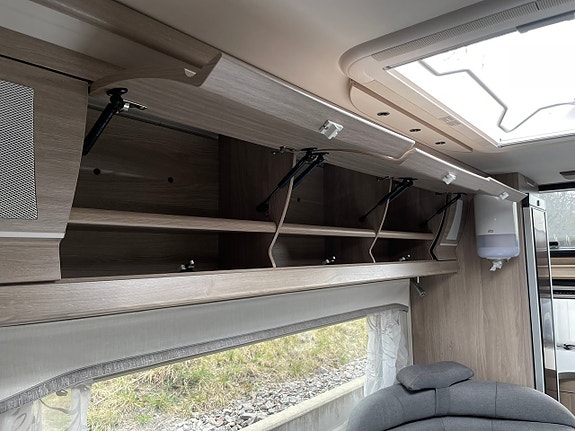 Kabe Royal 630 TDL FK KS Mover / Frontkök / AC / Förtält / 27 of 29