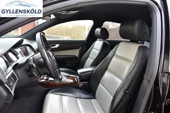 Audi A6 11 of 16