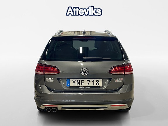 Volkswagen Golf Alltrack 4 of 5