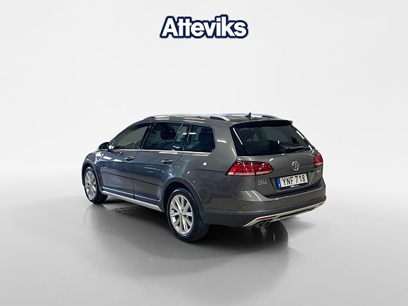 Volkswagen Golf Alltrack 5 of 5