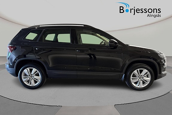 Skoda Karoq 2 of 5