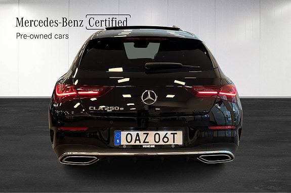 Mercedes-Benz CLA250 e 22 of 22