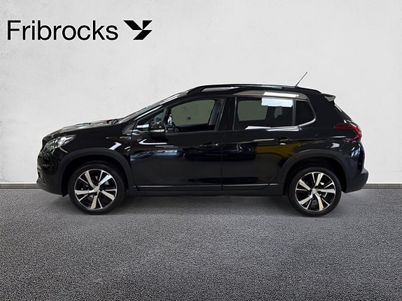 Peugeot 2008 2 of 5