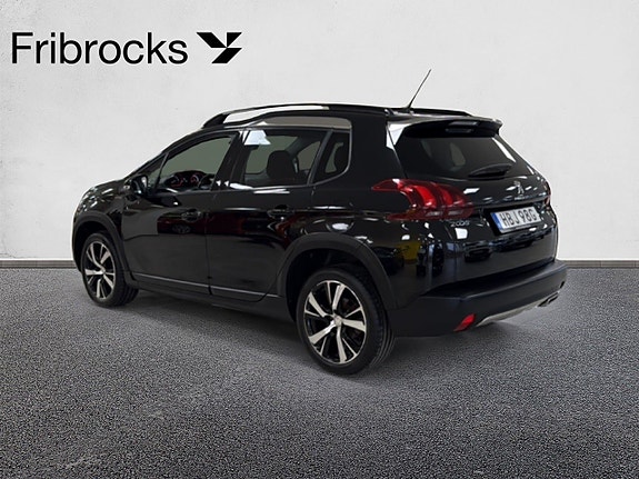 Peugeot 2008 3 of 5