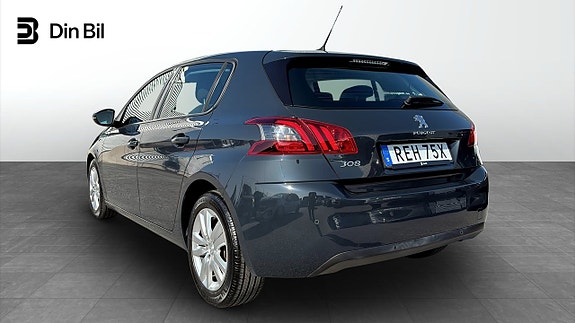 Peugeot 308 3 of 5