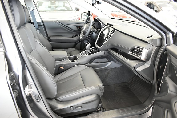 Subaru Outback 7 of 22