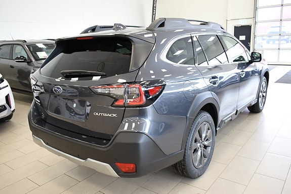 Subaru Outback 4 of 5