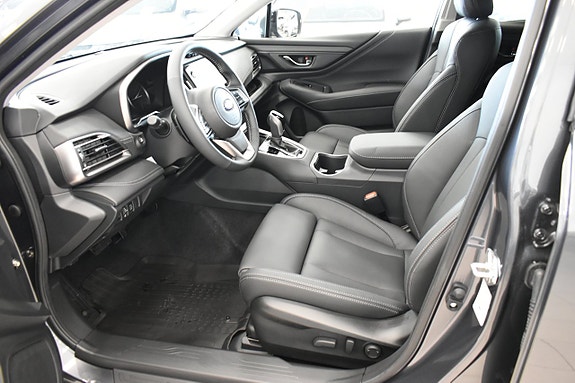 Subaru Outback 12 of 22