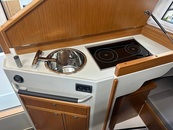 Sargo 28 Explorer -2026 4 of 5