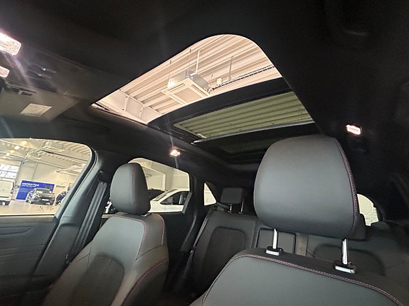 Ford Kuga 16 of 17