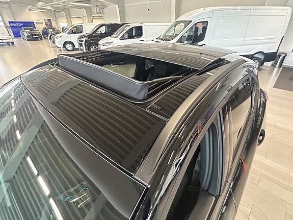 Ford Kuga 17 of 17
