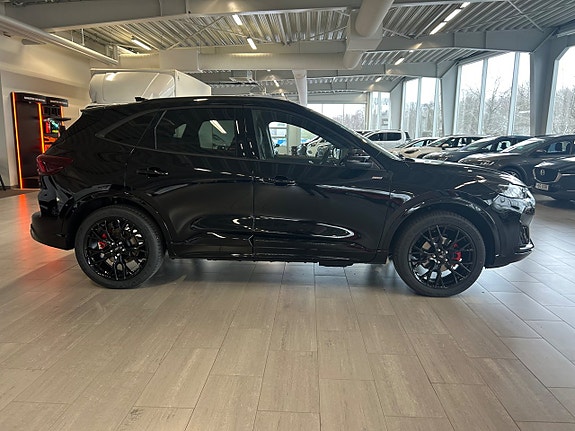 Ford Kuga 6 of 17