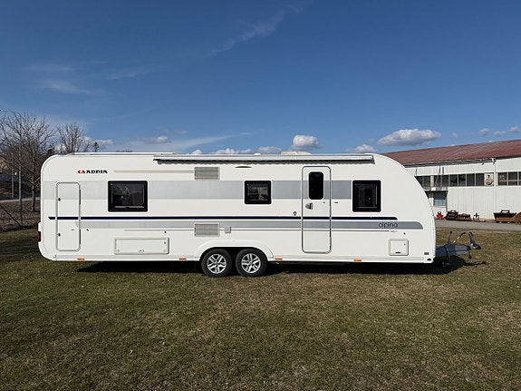 Adria Alpina 743 UP - AC / ALDE