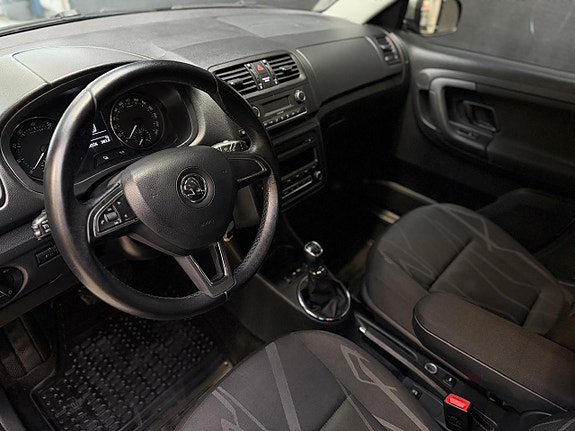Skoda Fabia 7 of 22