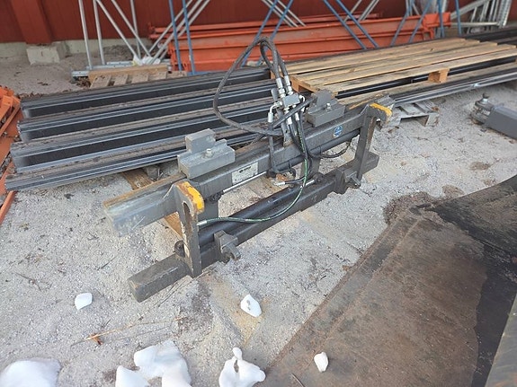 Norje Hydrauliskt Pallgaffelställ Eurofäste 2500 kg