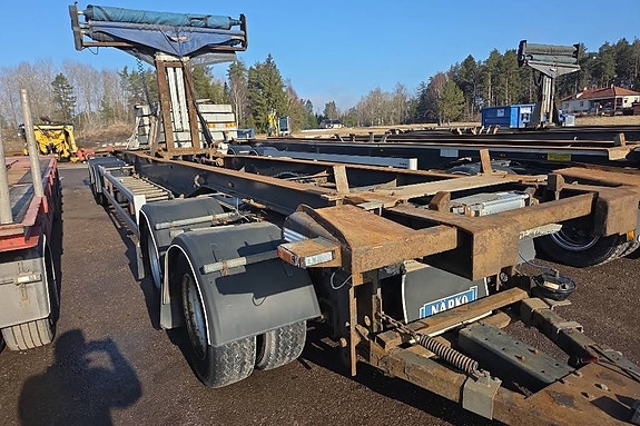 Närko Lastväxlarsläp High Cover 2 containers