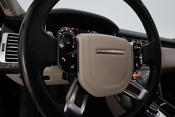 Land Rover Range Rover 17 of 30
