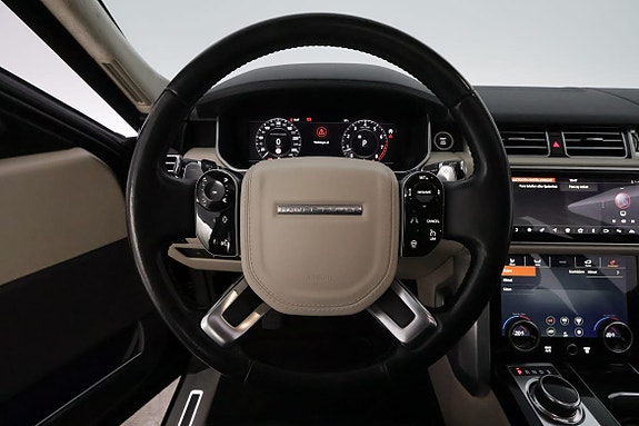 Land Rover Range Rover 16 of 30