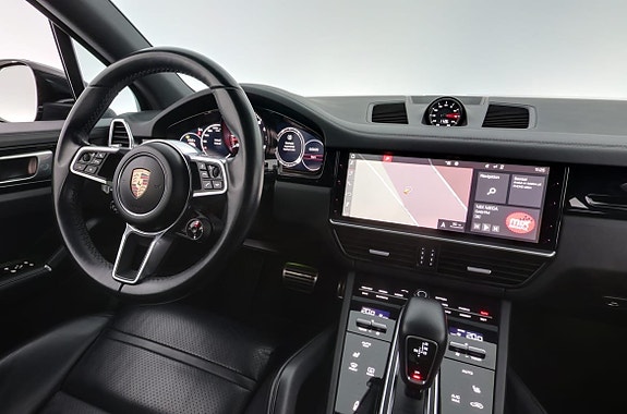 Porsche Cayenne S 15 of 30
