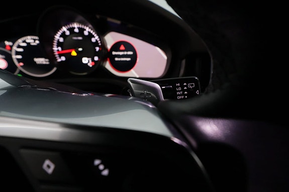 Porsche Cayenne S 19 of 30