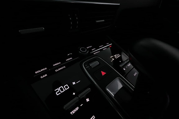 Porsche Cayenne S 26 of 30