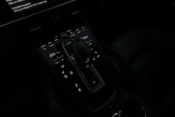Porsche Cayenne S 24 of 30
