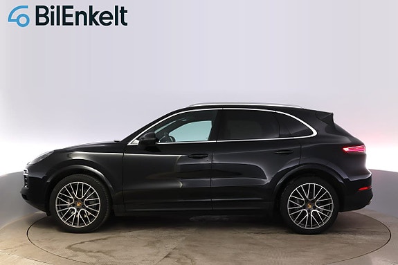 Porsche Cayenne S 5 of 5